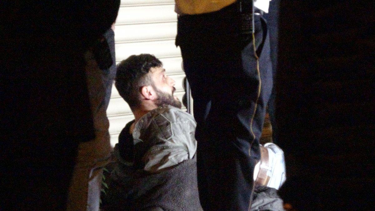 Adana'da canlı bomba şüphesi ekipleri alarma geçirdi