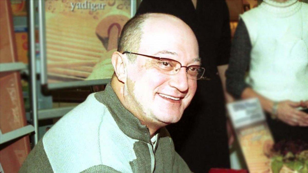 Besteci ve söz yazarı Melih Kibar'ın vefatının ardından 17 yıl geçti