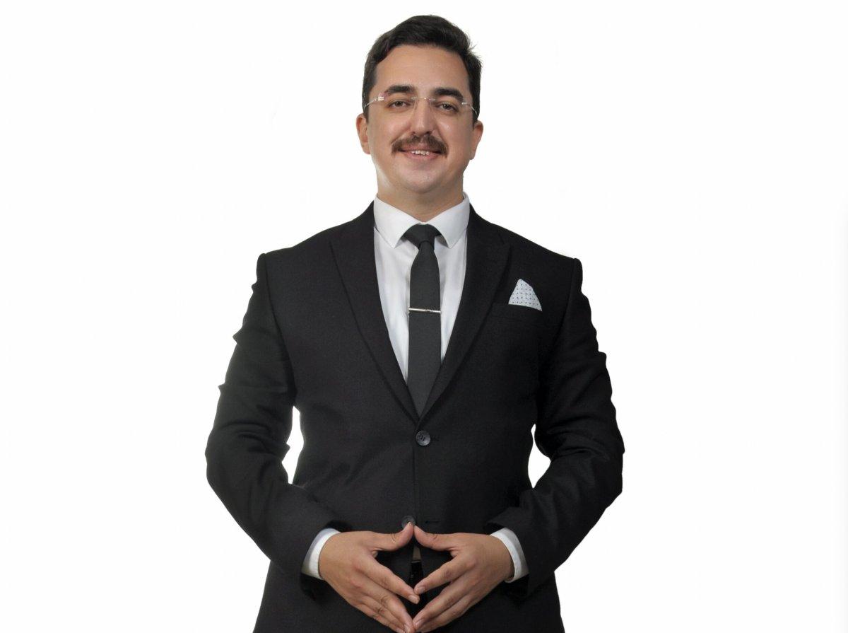 İlahiyatçı Yazar Adnan Şensoy kimdir