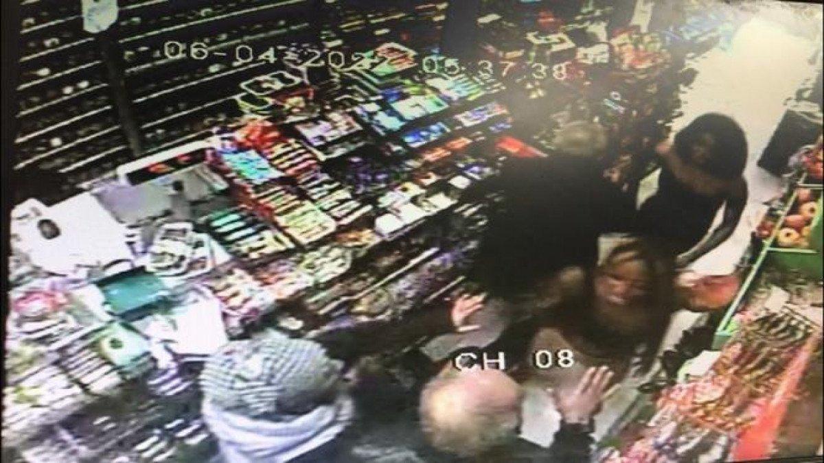 Beyoğlu’nda kapkaça uğrayan kadınlar ortalığı karıştırdı