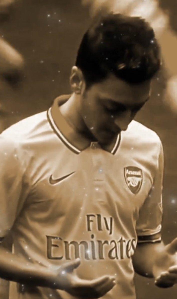 Mesut Özil'in cuma paylaşımı