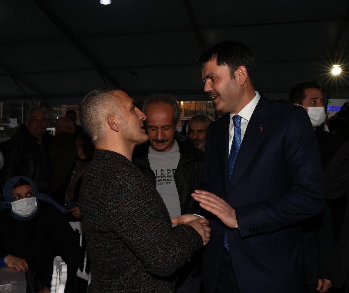 Bakan Kurum, Fikirtepelilerle iftarda buluştu: 2 yıl içinde herkes evine kavuşacak