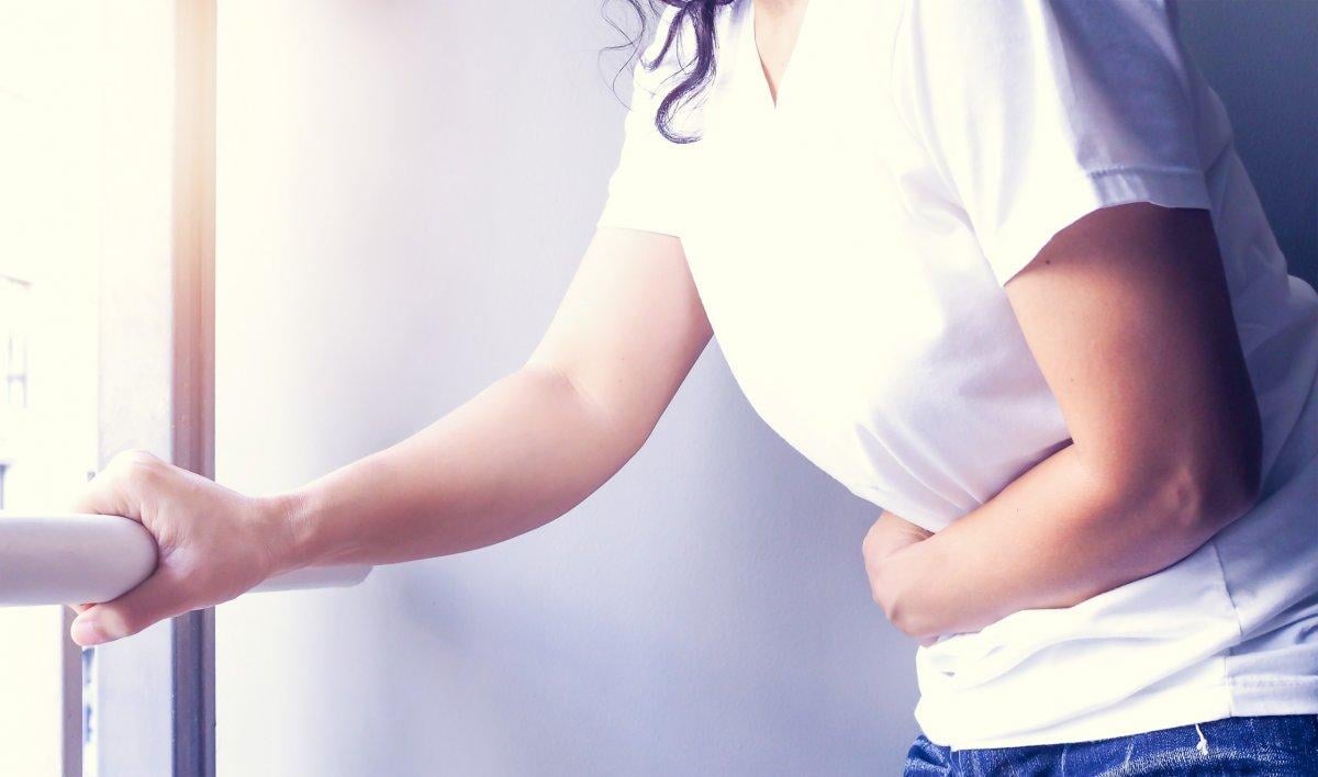 Asla görmezden gelinmeyecek 10 tehlikeli mide ağrısı