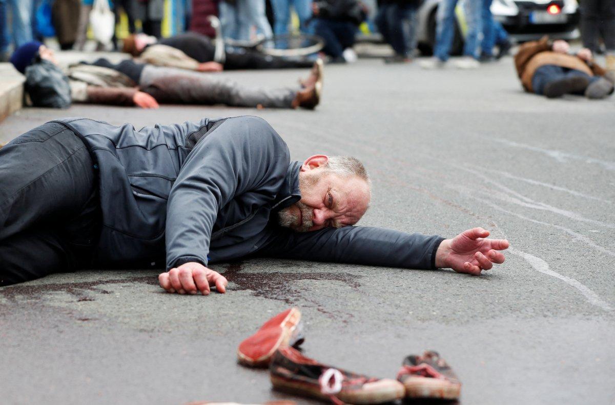 Çekya'da Buça protestosu