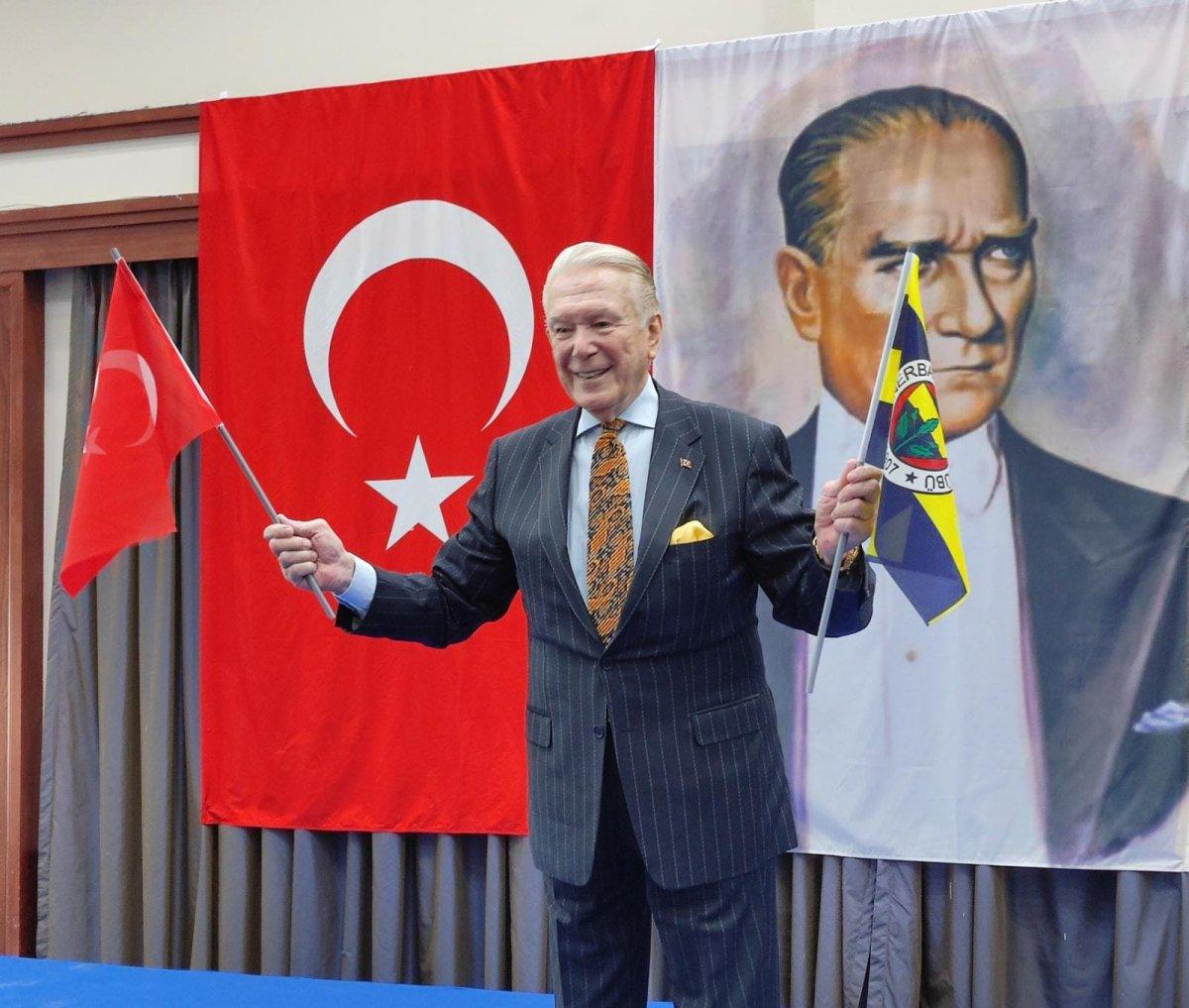 Uğur Dündar Fenerbahçe Divan Kurulu Başkanı oldu