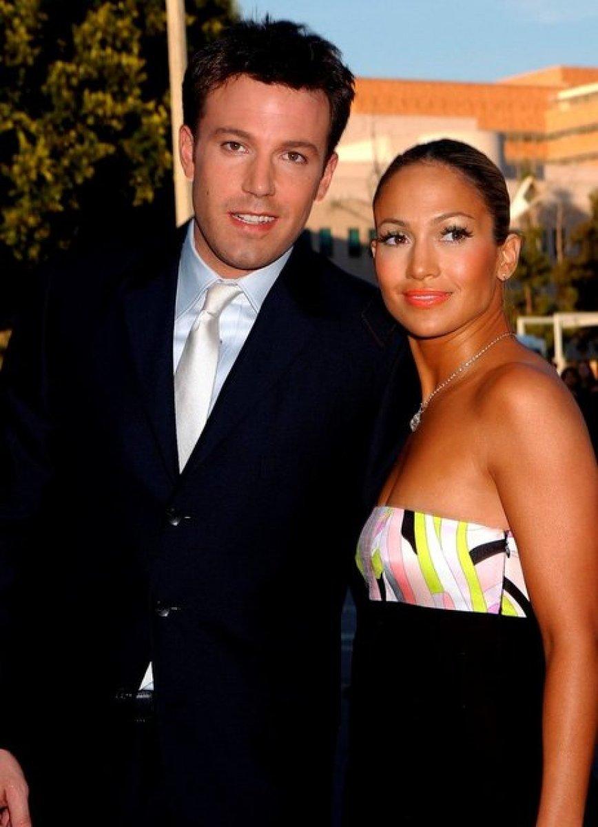 Jennifer Lopez ve Ben Affleck yine nişanlandı