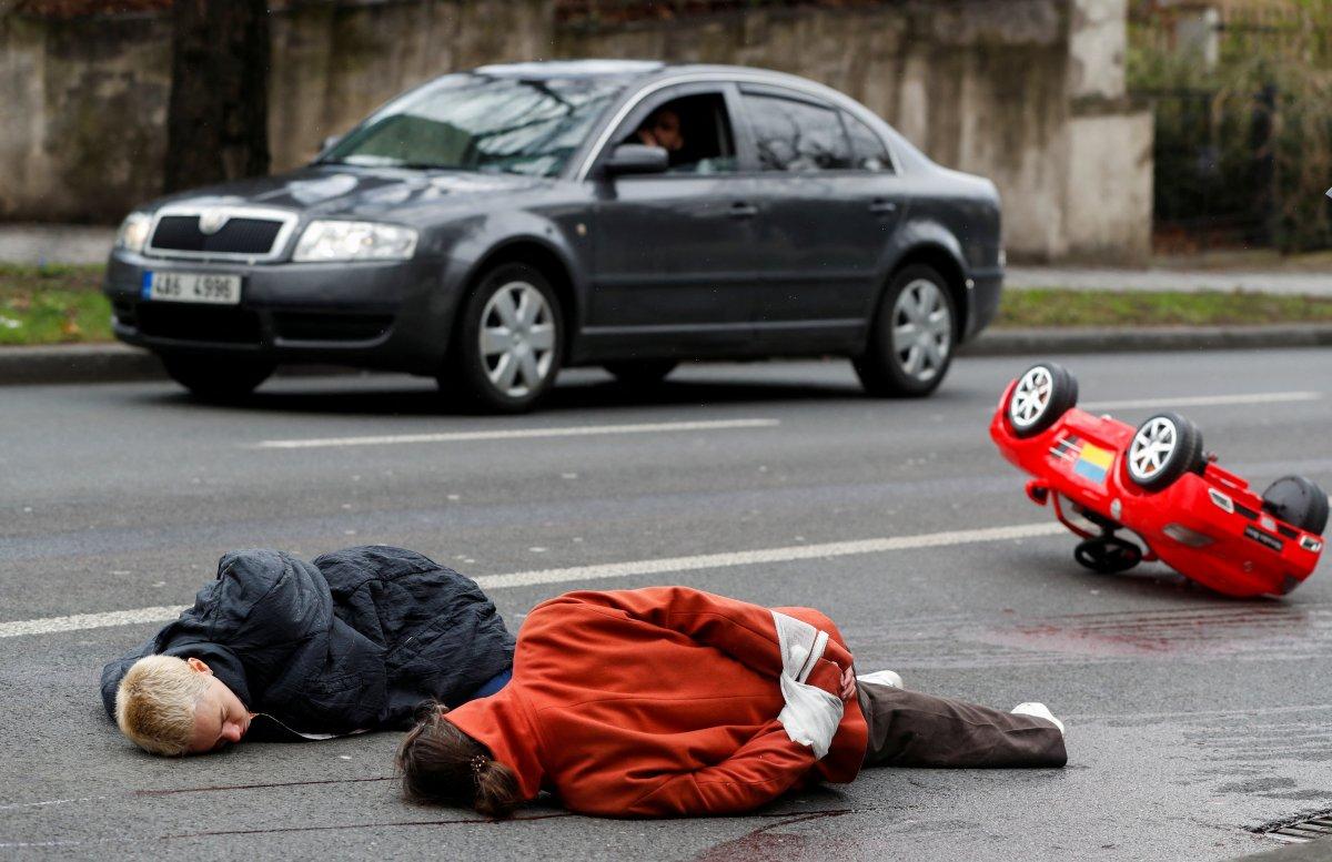 Çekya'da Buça protestosu