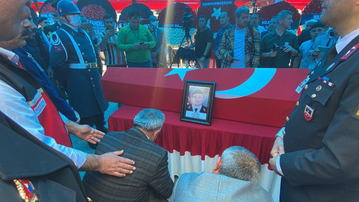 Şehitler Yusuf Avan ile Burak Şahin’e hüzünlü veda