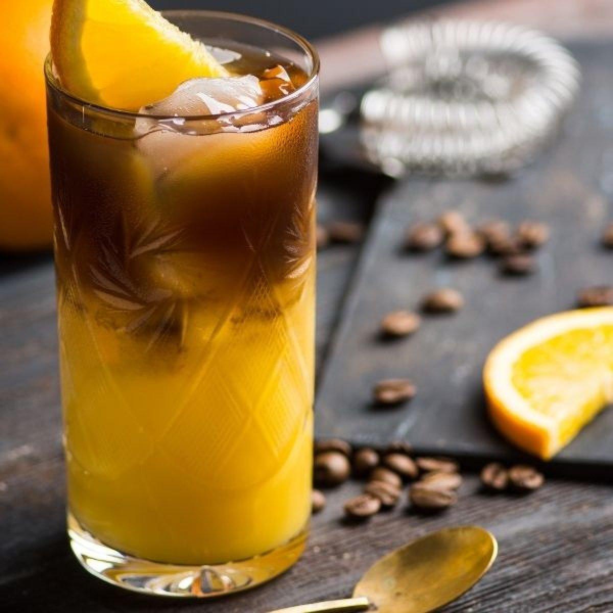 Eski köye yeni adet! Kahveli portakal suyunun faydasına bakın...