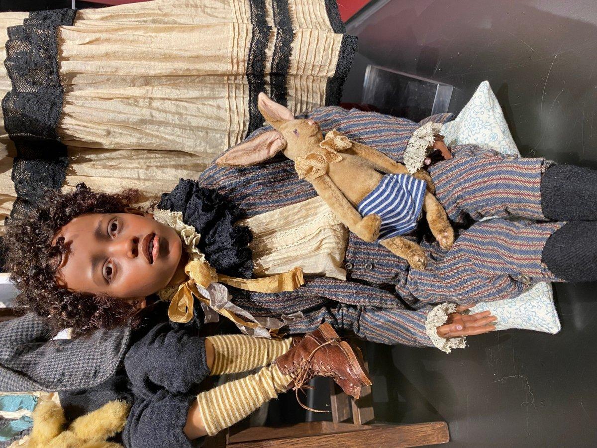 Tarihten günümüze bebek kültürü sergisi