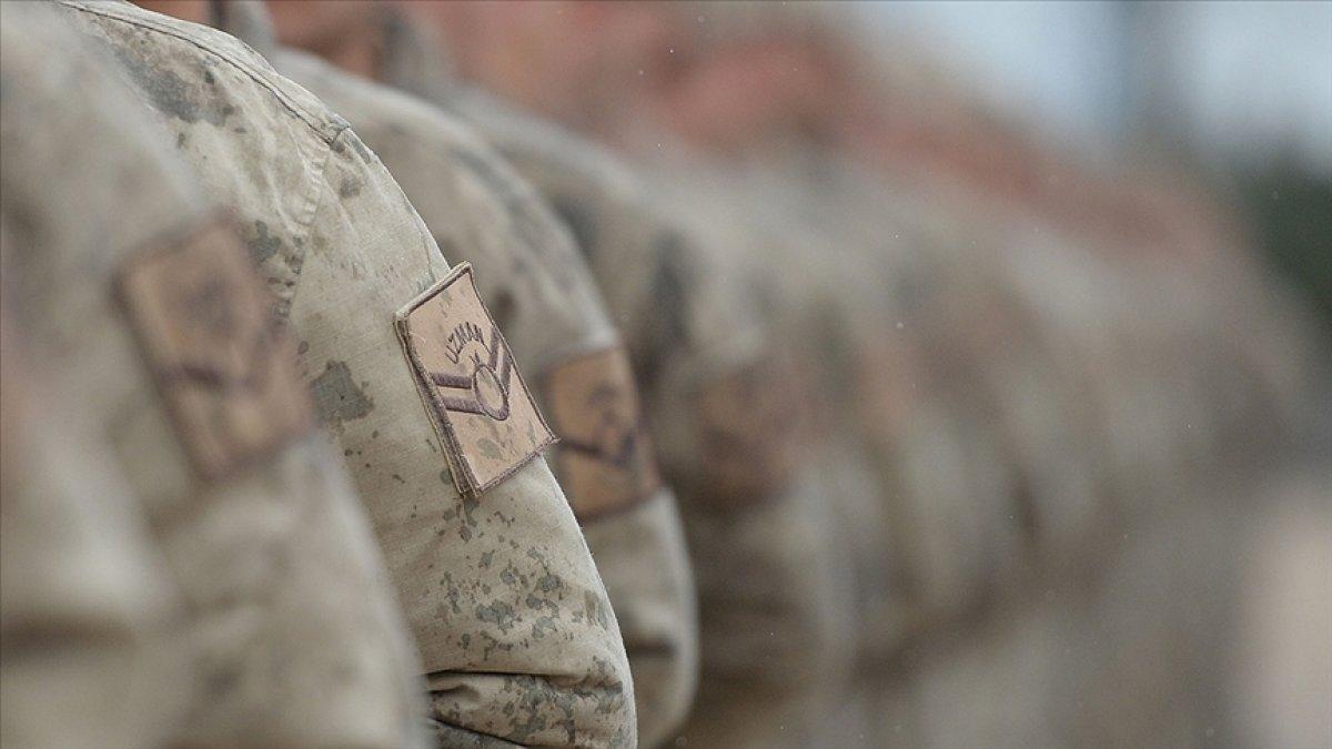 Jandarma uzman erbaş alımı başvurusu nasıl yapılır? 2022 JGK personel alımı başvuru şartları ve tarihleri