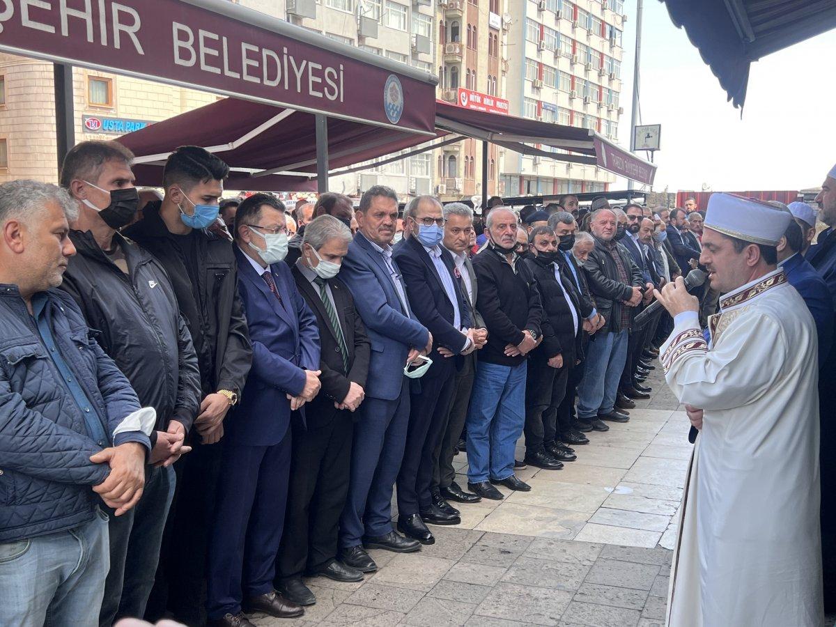 Uğurcan Çakır’ın dedesi son yolculuğuna uğurlandı