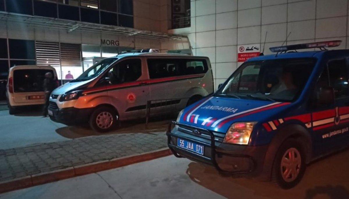 Samsun'da bir kişi kahvehanede yeğenine kurşun yağdırdı