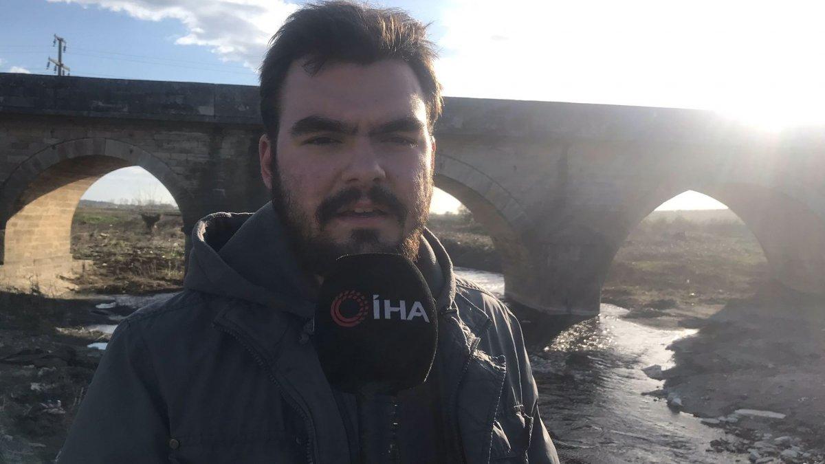 Tekirdağ'daki Ergene Nehri siyah akıyor