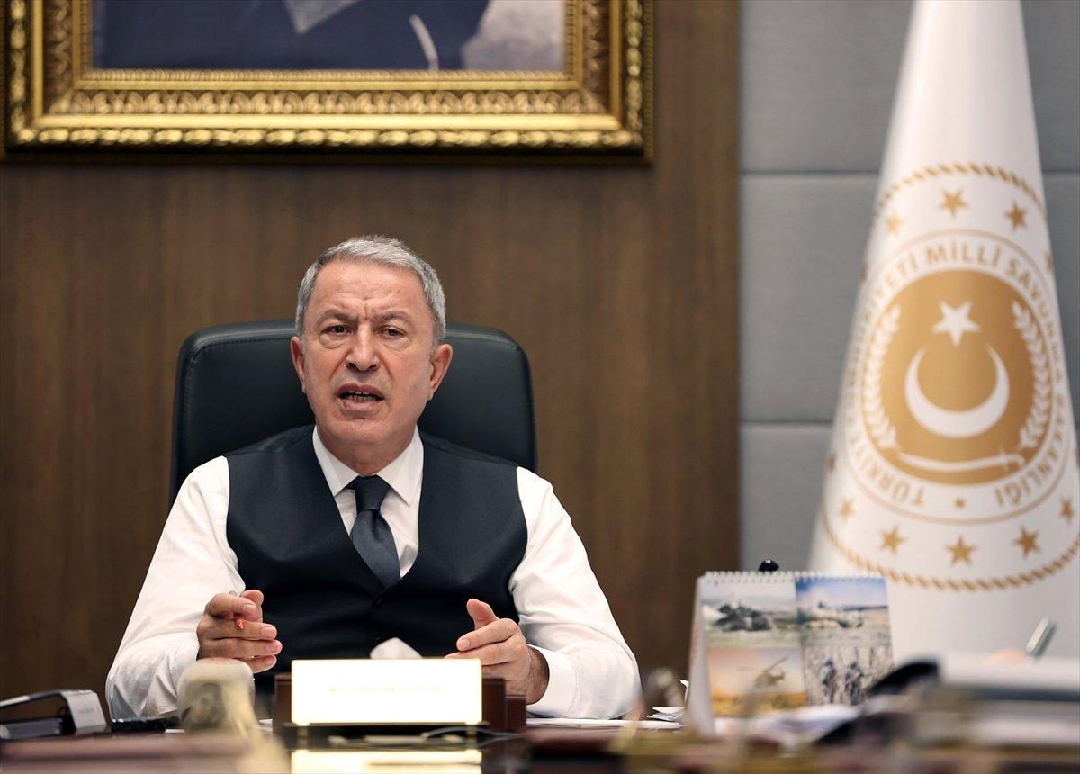 Hulusi Akar: Mayınla mücadelemiz başarıyla devam ediyor