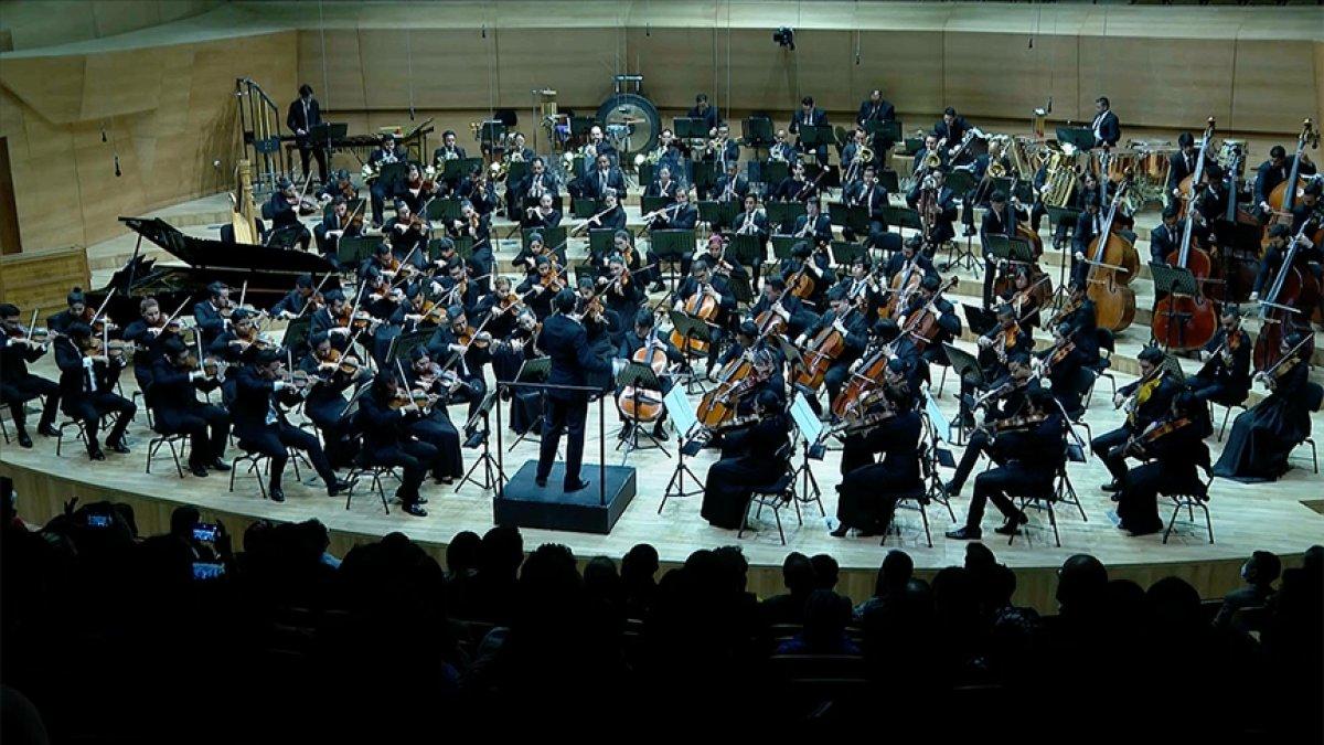 Orquesta Sinfonica Simon Bolivar konseri