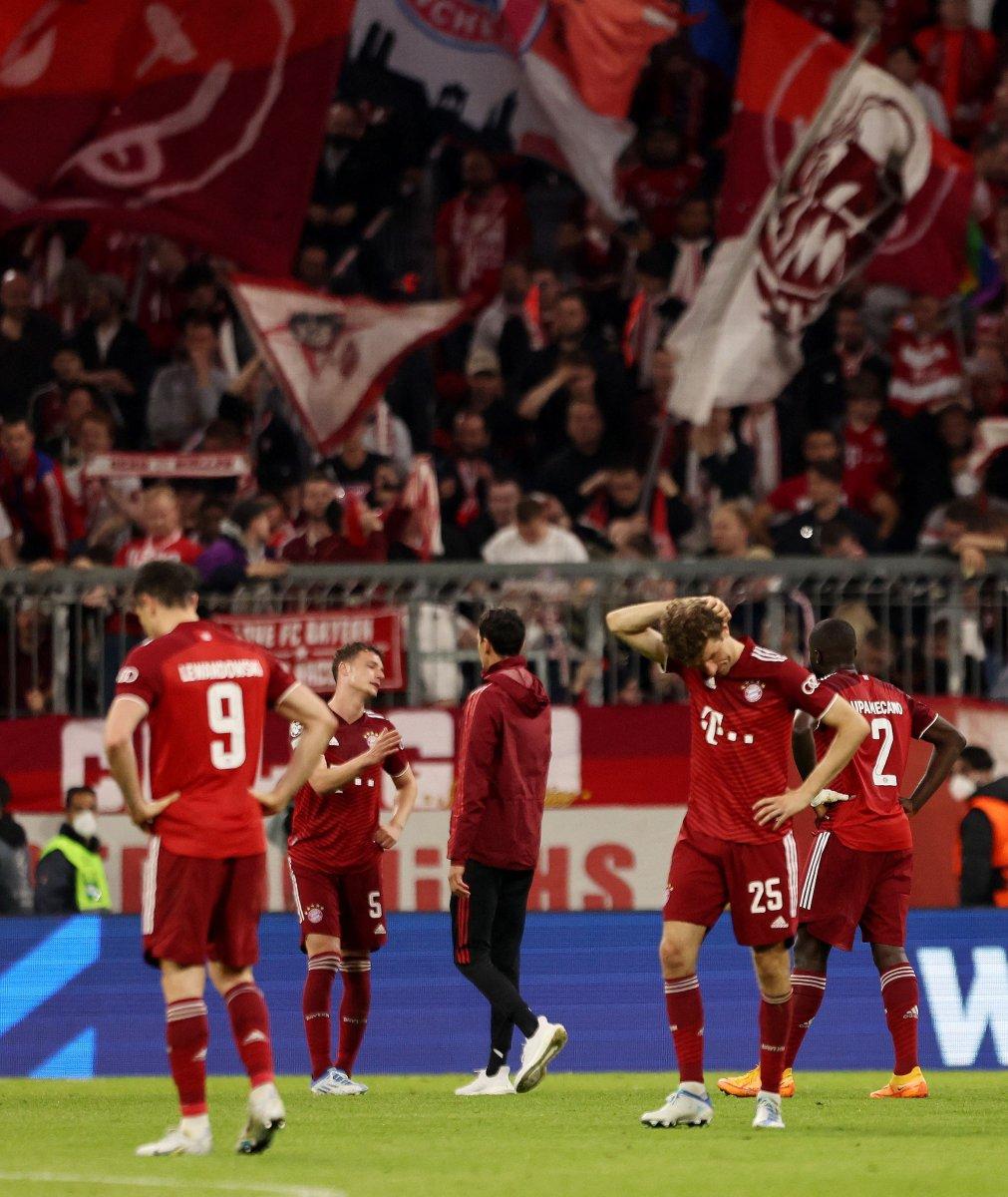 Şampiyonlar Ligi'nde Bayern Münih'i eleyen Villarreal yarı finalde