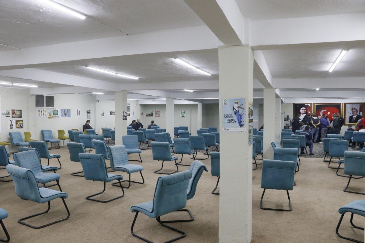 Adana'da tombala oynatan sendikaya baskın düzenlendi