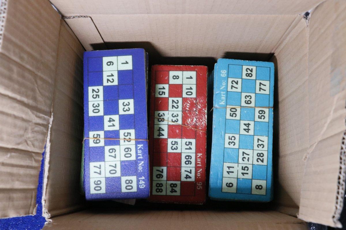 Adana'da tombala oynatan sendikaya baskın düzenlendi