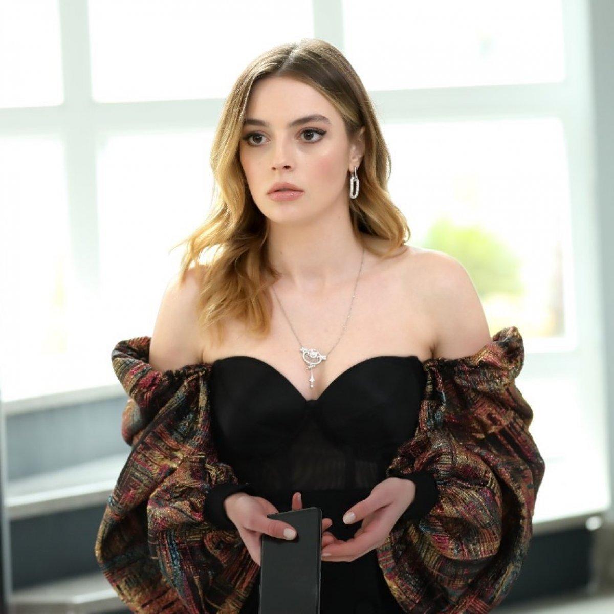 Melis Sezen, erkek arkadaşıyla görüntülenince şok oldu