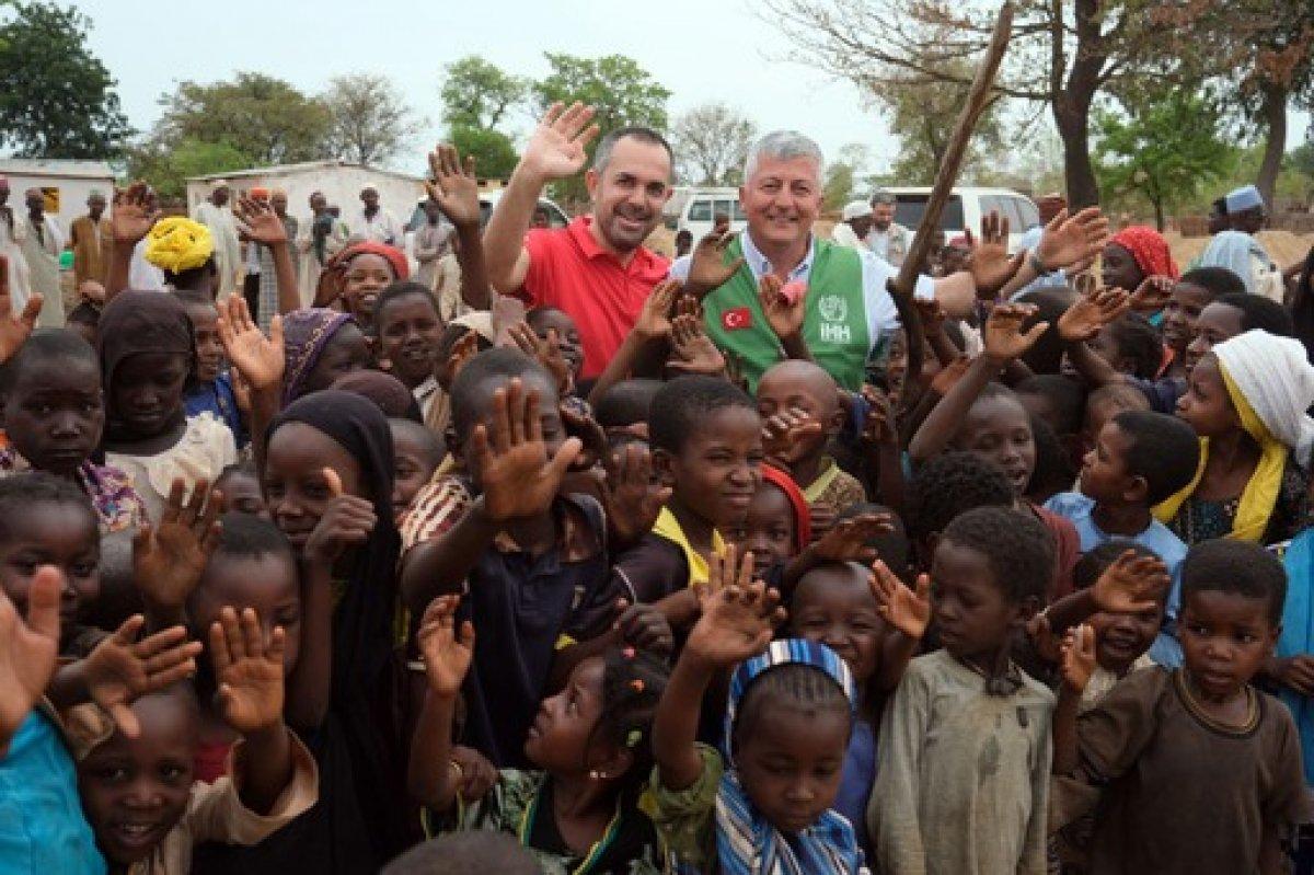 Afrika’da yüzler İHH ile güldü