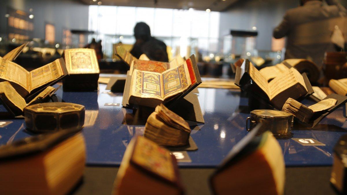 Atatürk Kültür Merkezi'nde 70'ten fazla el yazması Kur'an