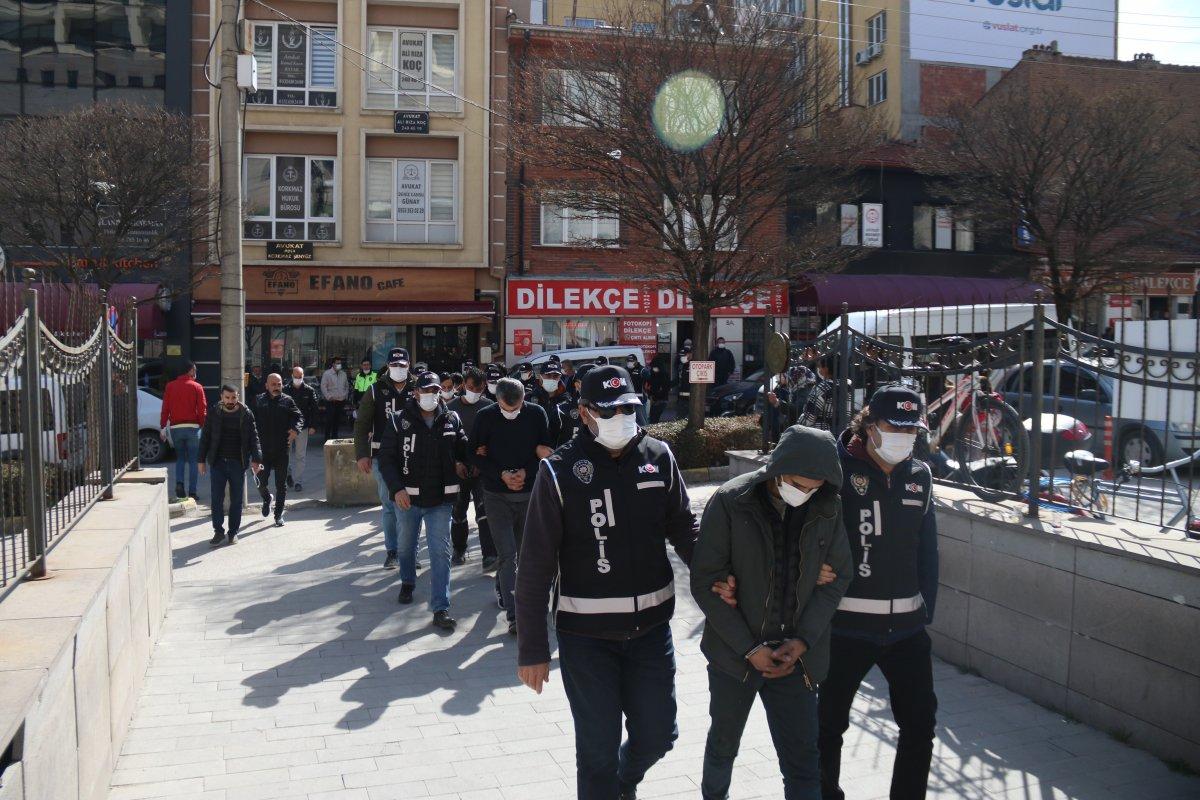 Eskişehir’de silah ticareti operasyonu: 11 gözaltı