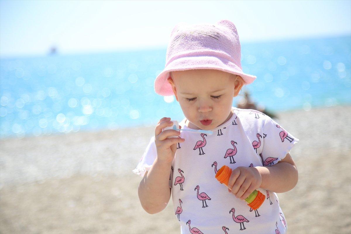 Antalya'da yaz sezonu geliyor: Hava sıcaklığı 20 derece
