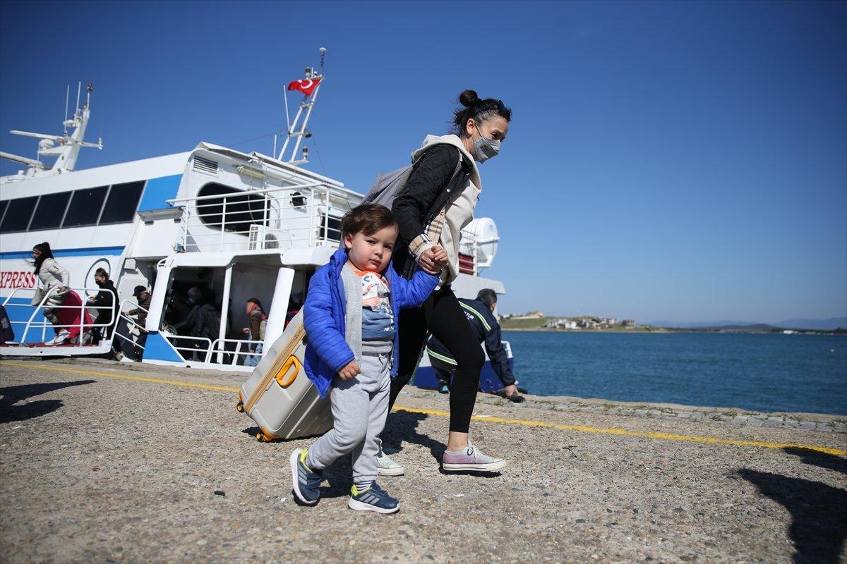 İlk turist kafilesi, Midilli'den Ayvalık'a geldi