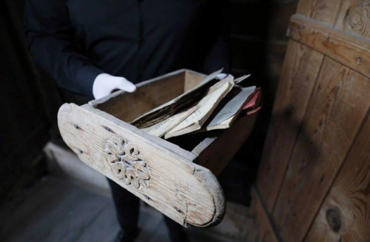 Şair Osman Serdengeçti'ye ait gizli belgeler ortaya çıktı