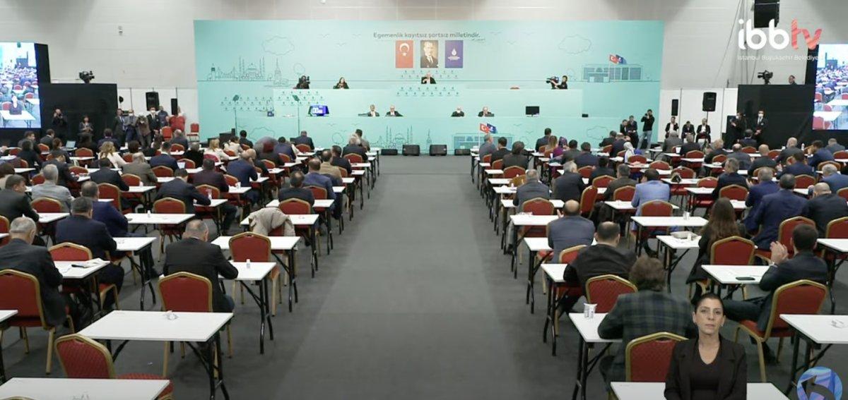 İstanbul'da öğrenciler yüzde 40 ulaşım zammından muaf olacak