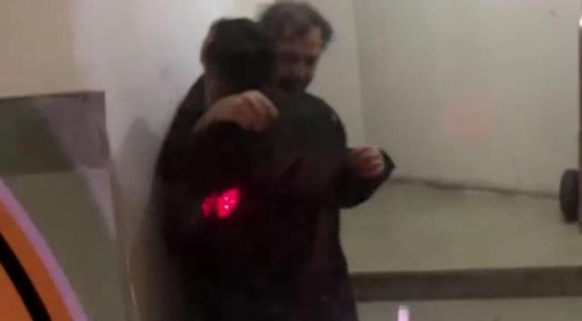 Alkolü fazla kaçıran Nejat İşler, yere düştü