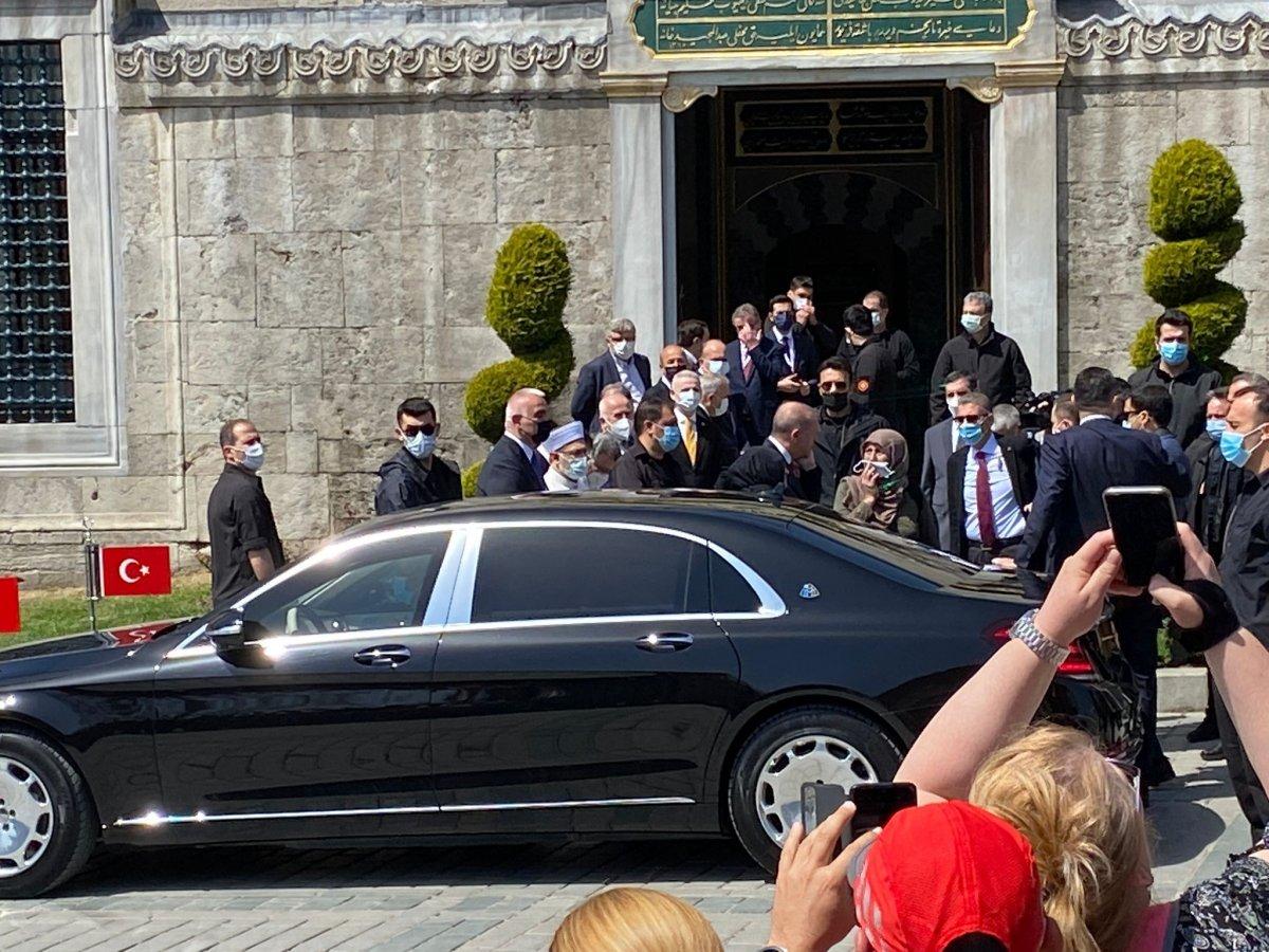 Cumhurbaşkanı Erdoğan, cuma namazını Ayasofya'da kıldı