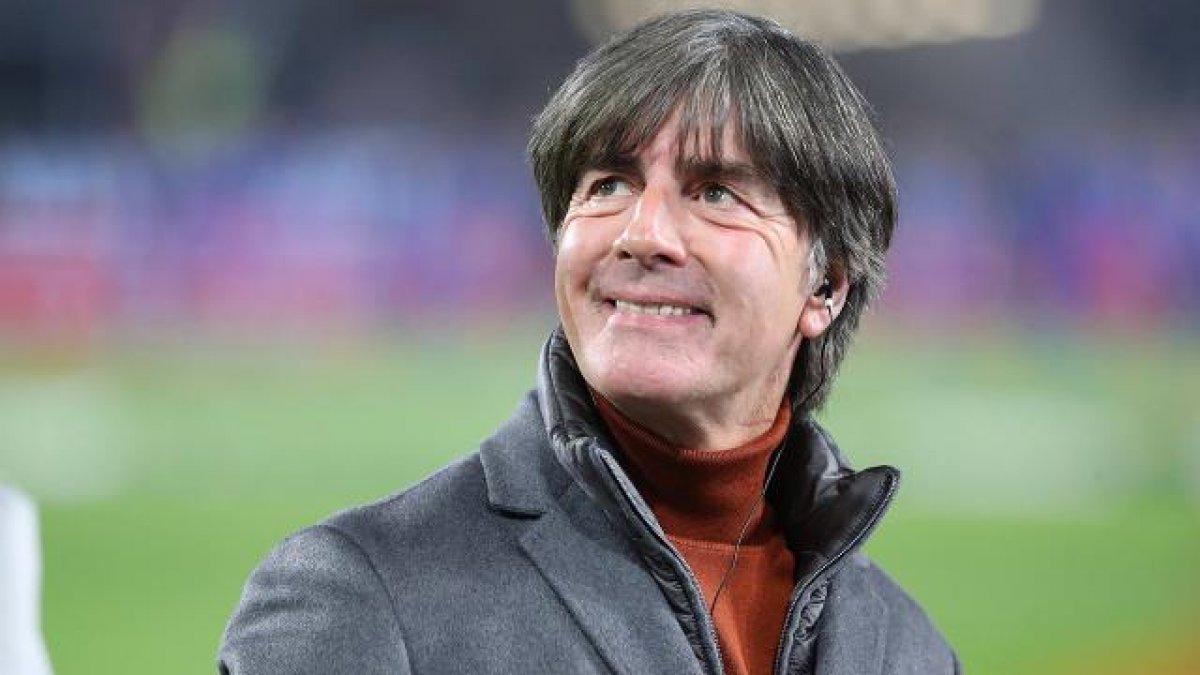 Joachim Löw, Fenerbahçe'den dünyaları istedi