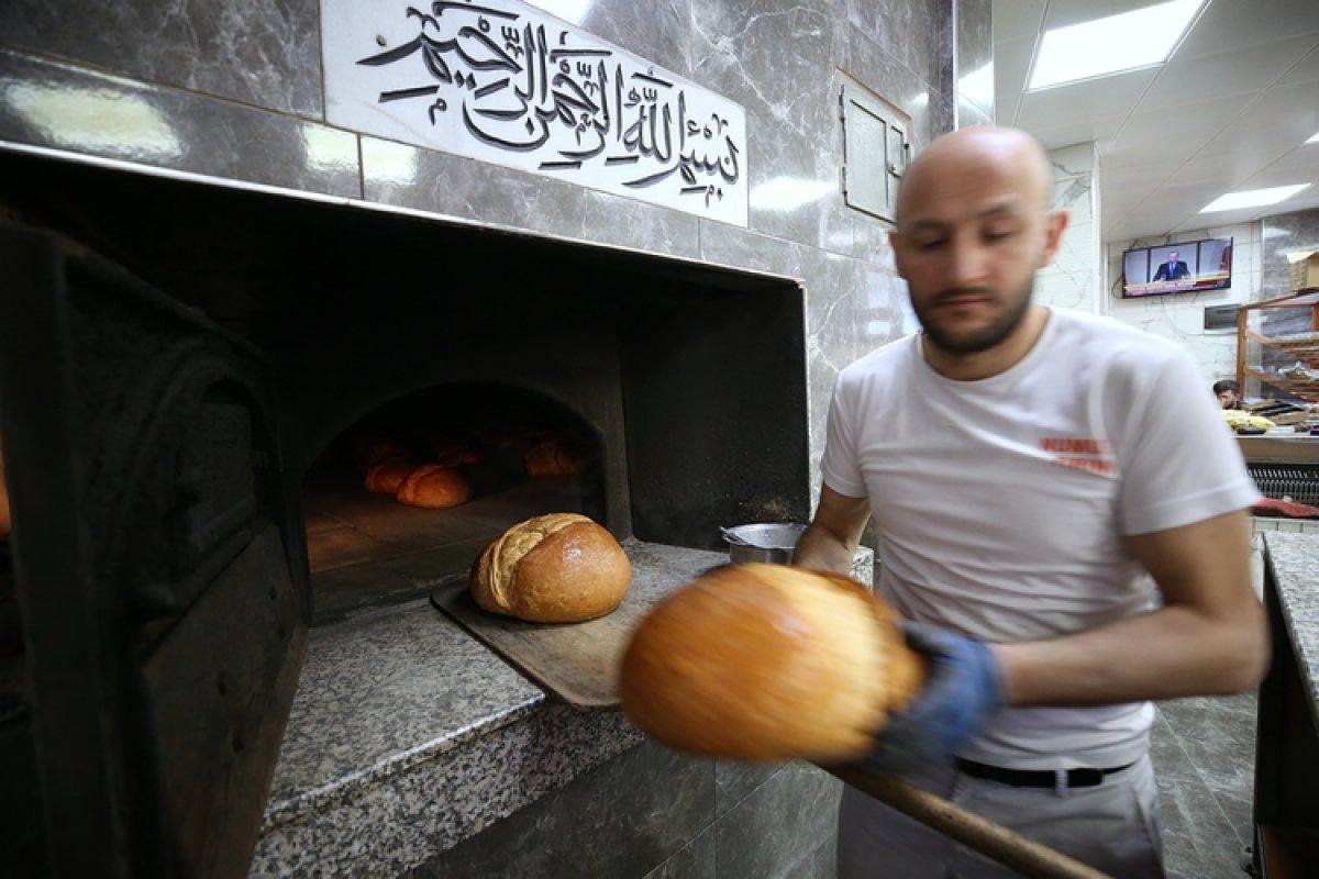 Trabzon'un Vakfıkebir ekmeği 1,5 asırlık lezzet olarak yerini koruyor