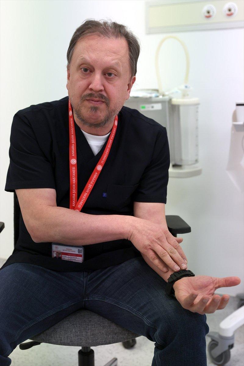 Toplu alanlara Heimlich manevrası afişi önerisi