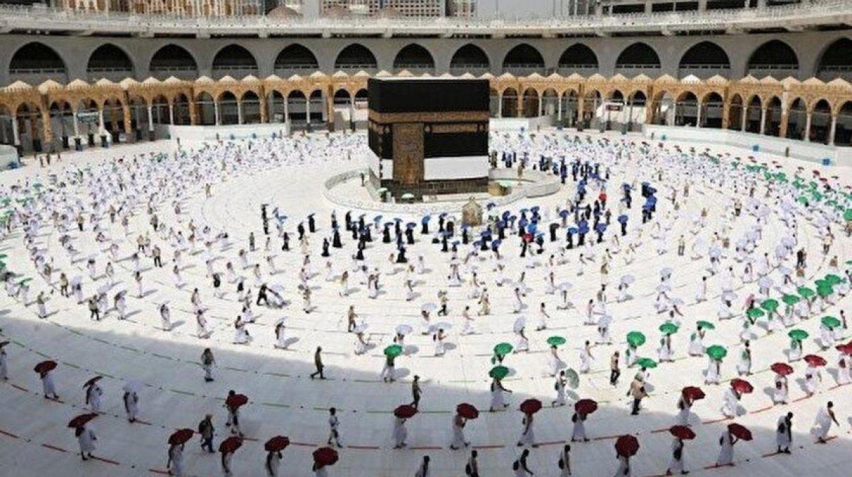 2022 Umre fiyatı belli oldu! Umre'ye gitmek ne kadar, kaç TL?