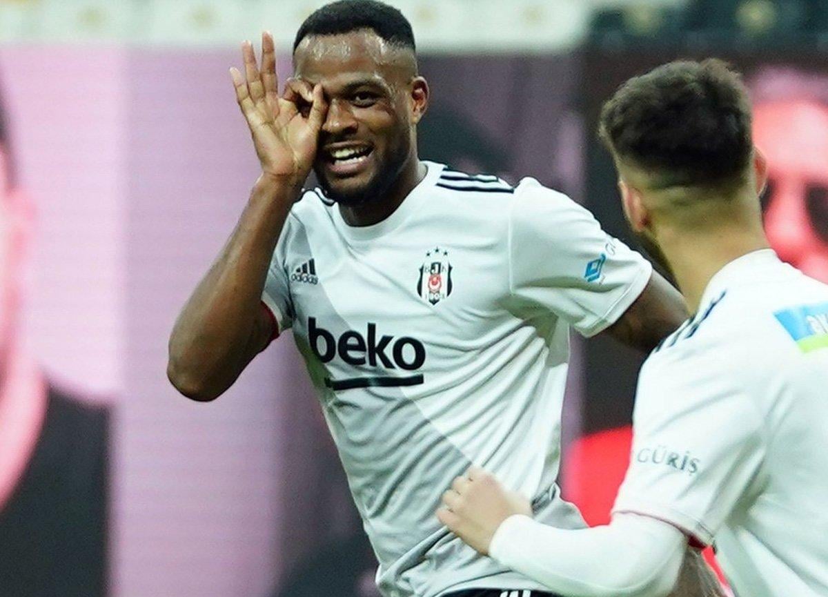 Cyle Larin, Fenerbahçe'ye önerildi