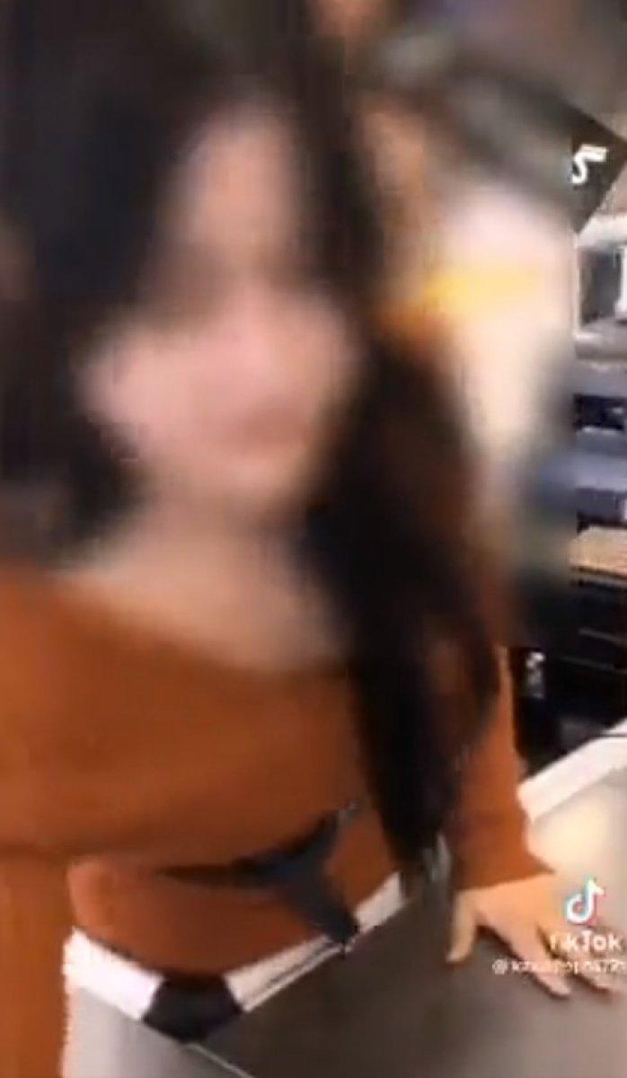 İstanbul'da market çalışanı kadınları gizlice çeken Pakistanlı yakalandı