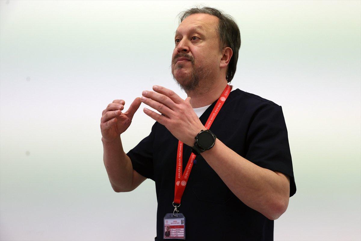 Toplu alanlara Heimlich manevrası afişi önerisi