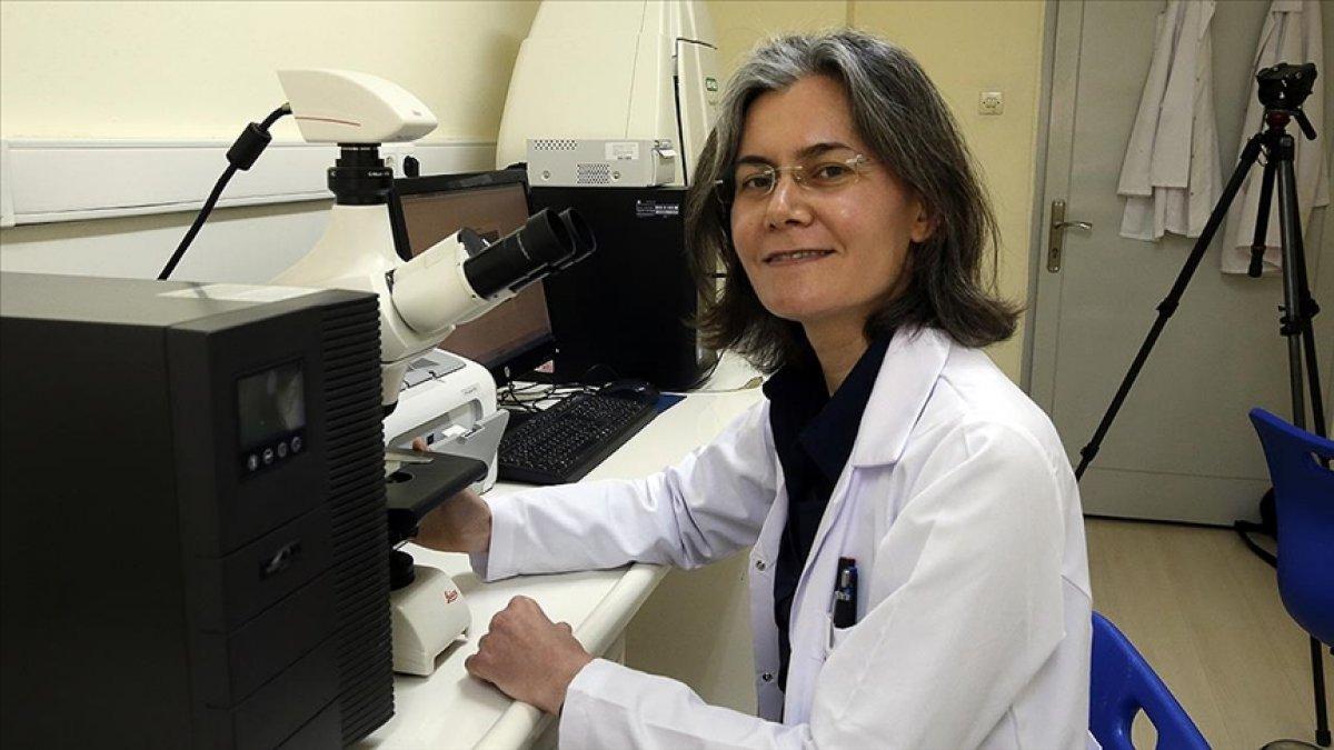 Polis olarak başladığı iş hayatına bilim insanı olarak devam ediyor