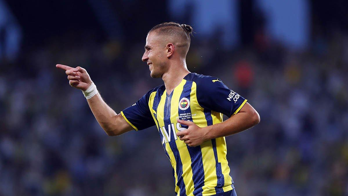 Fenerbahçe'de Pelkas ilk 11'e yakın