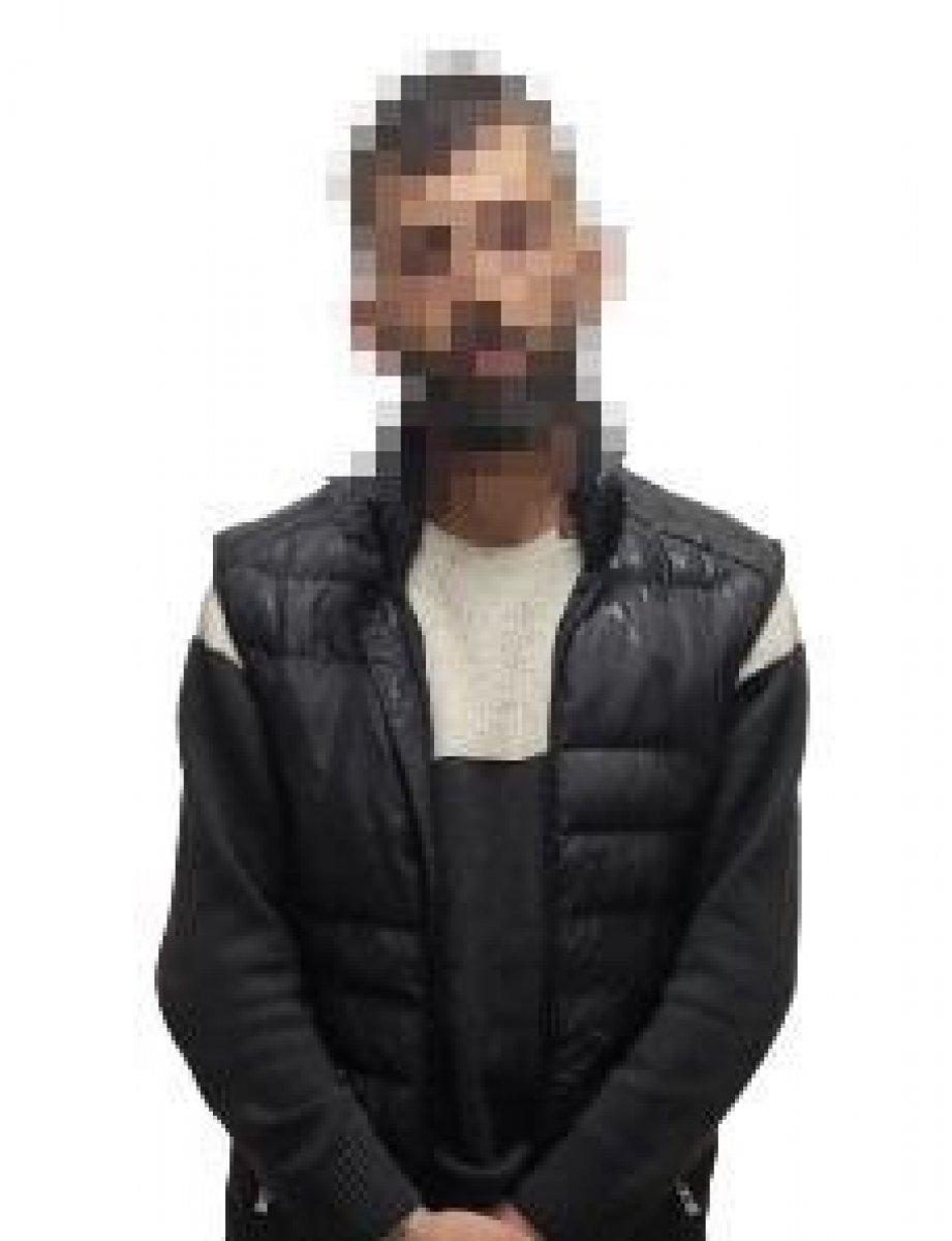 İstanbul'da taksiyle uyuşturucu ticareti yapan 3 kişi tutuklandı