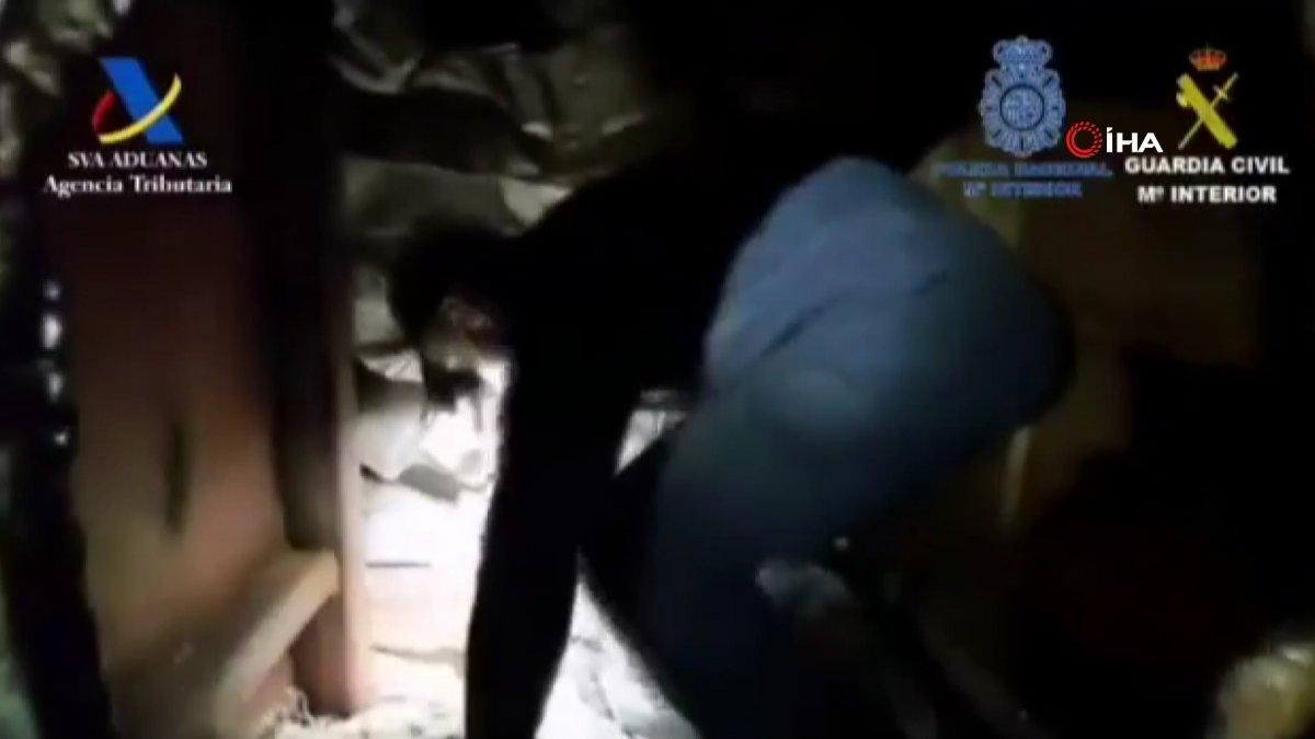 İspanya’da 2 ton 900 kg kokain ele geçirildi