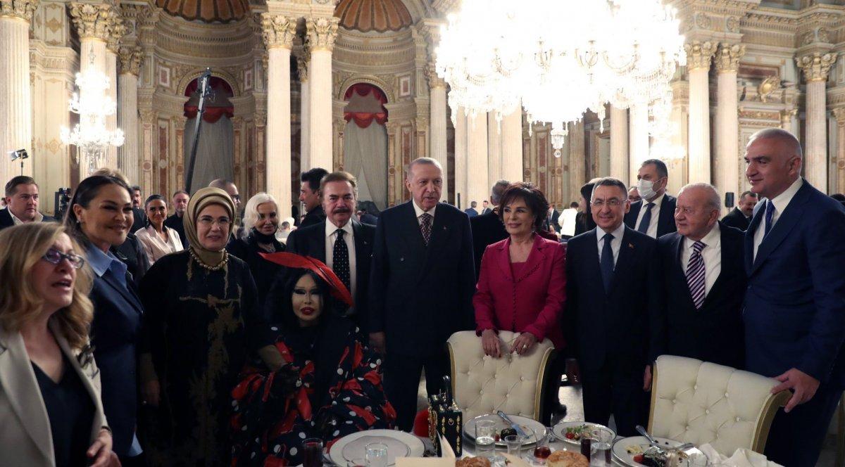 Cumhurbaşkanı Erdoğan'la iftar yapan sanatçılar yaşananları anlattı