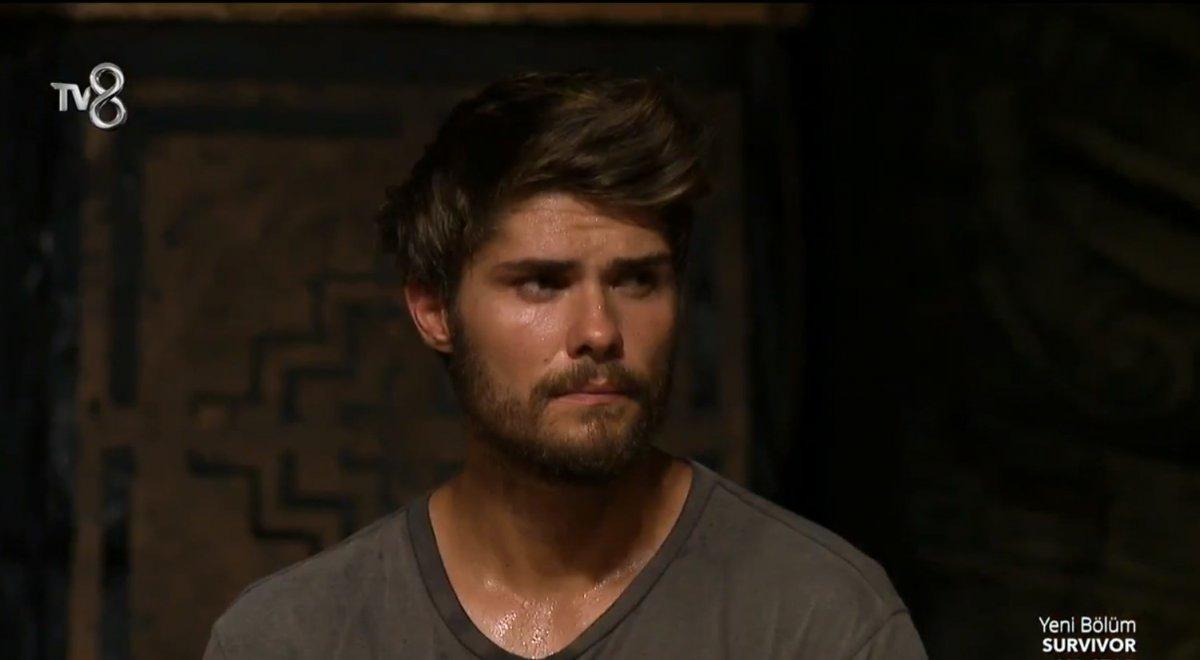 Survivor All Star'da 'Barış kadın dövüyor' iddiası