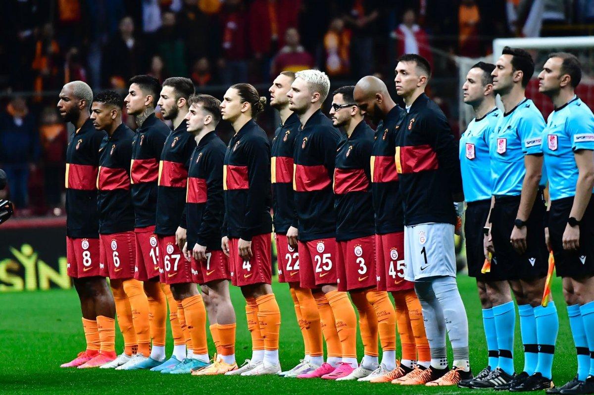 Pulgar geleceği hakkında konuştu