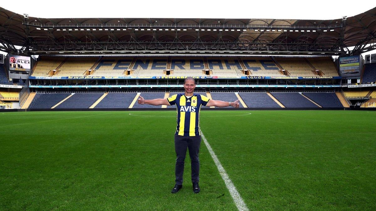 Alex de Souza, Süper Lig'den iki takımın teklifini reddetti