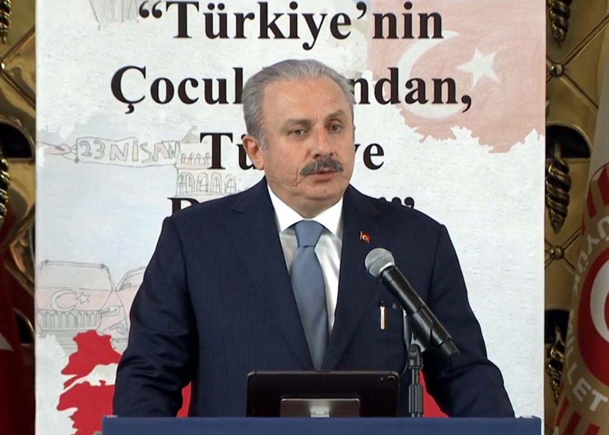 Mustafa Şentop: Terörle mücadelede başarılı neticeler alıyoruz