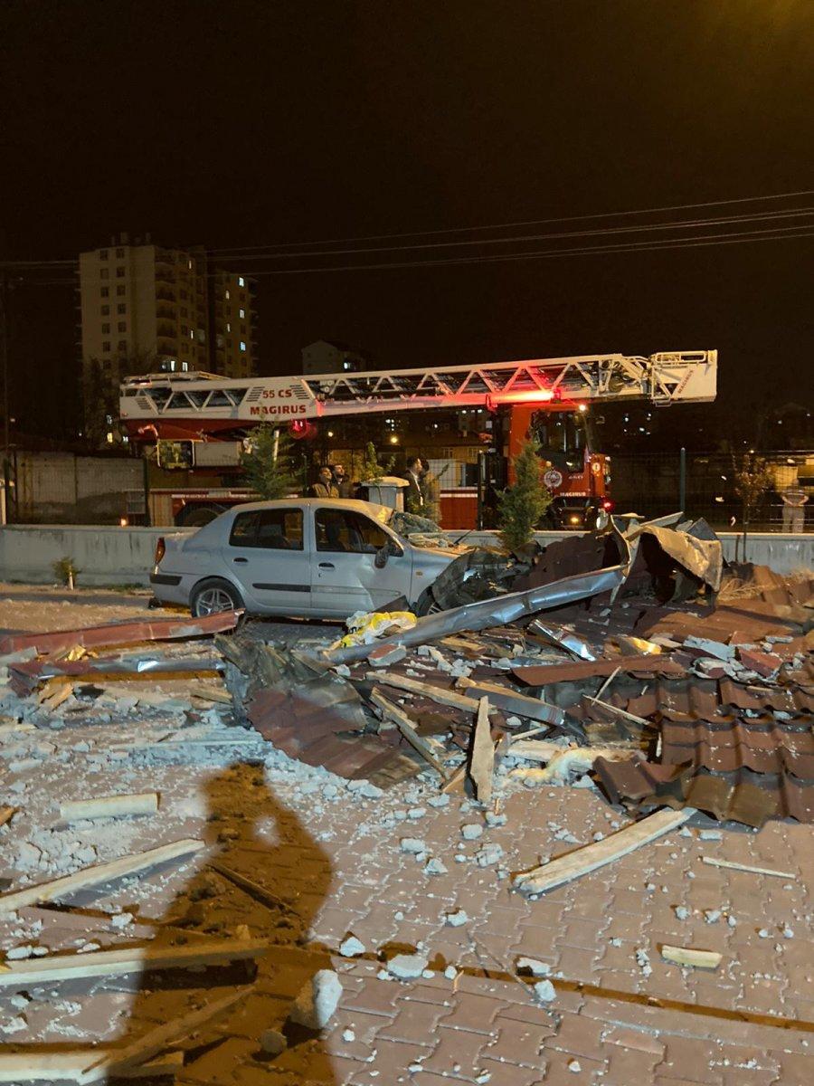 Kayseri'de üzerine çatı düşen engelli öldü